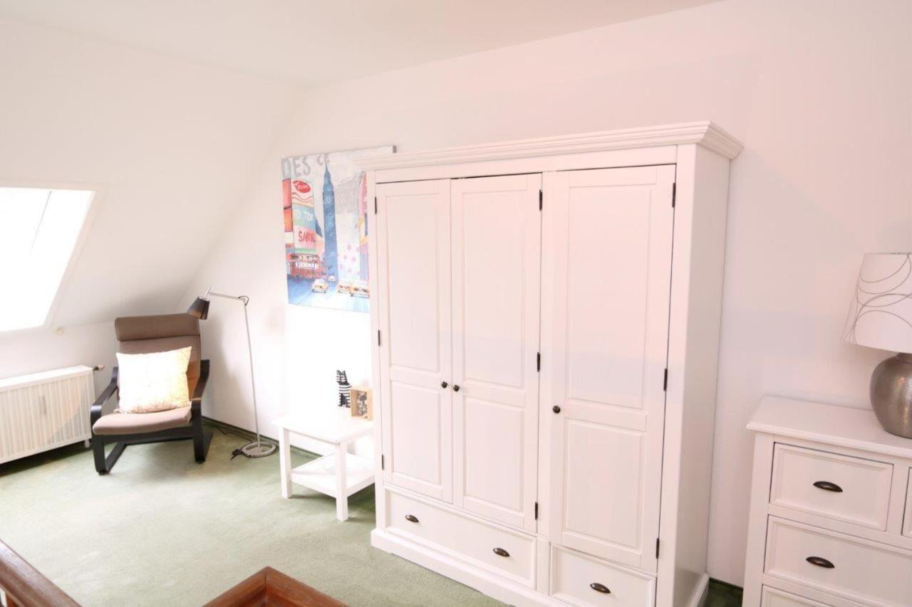 Dr. Loch - Direkt Am Kurzentrum Und Kurmittelhaus Für 4 Personen Apartment Westerland